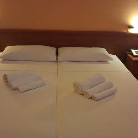 Hotel Primarosa Салсомаджоре Терме Екстериор снимка