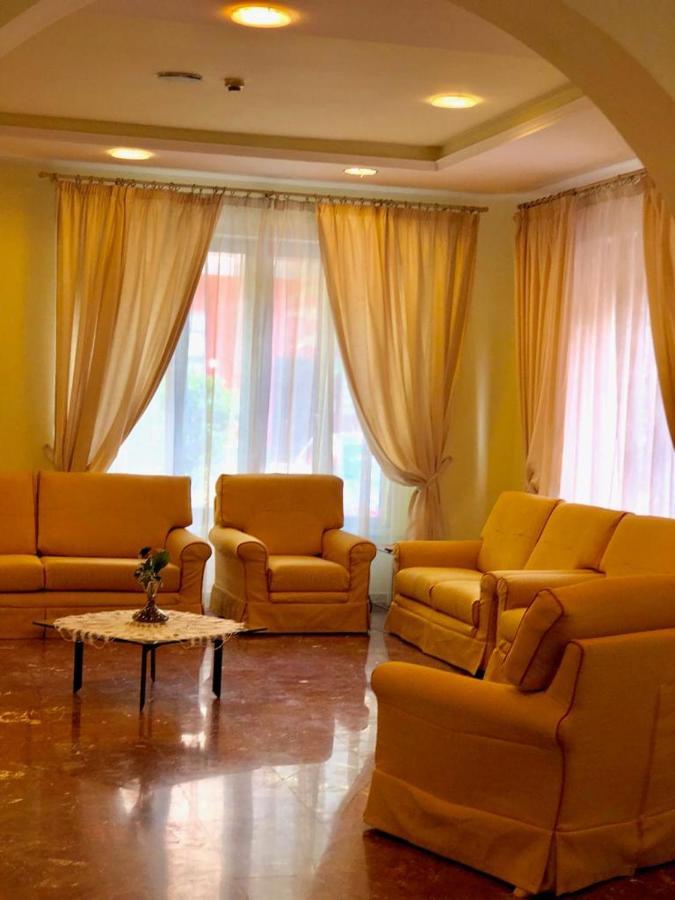 Hotel Primarosa Салсомаджоре Терме Екстериор снимка