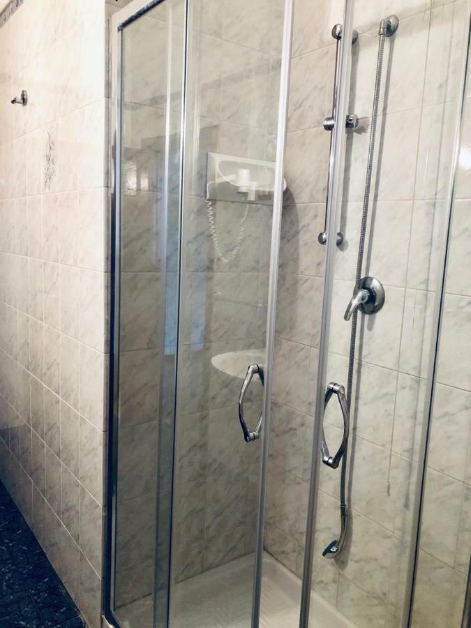 Hotel Primarosa Салсомаджоре Терме Екстериор снимка